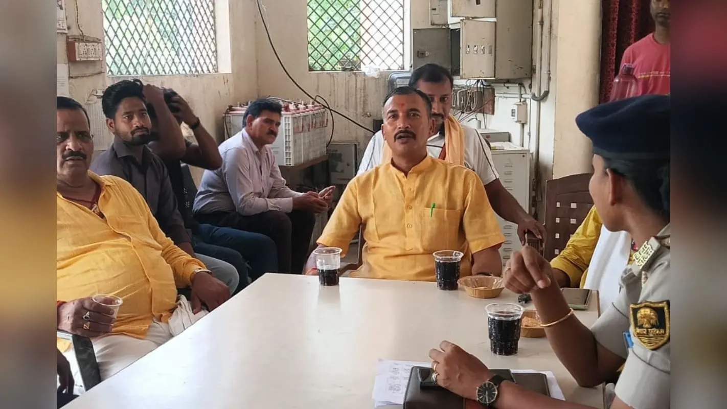 बकरीद को लेकर इंद्रपुरी थाना में शांति समिति की बैठक, संवेदनशील इलाकों में बढ़ी निगरानी
